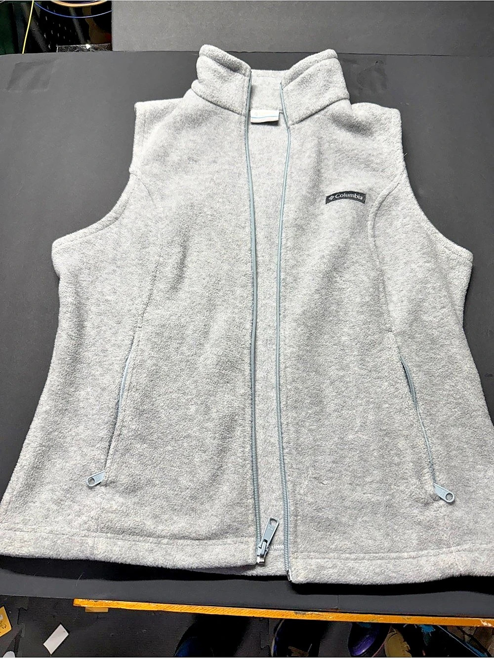 Columbia Steens Mountain Fleece Vest in Gray Size Medium